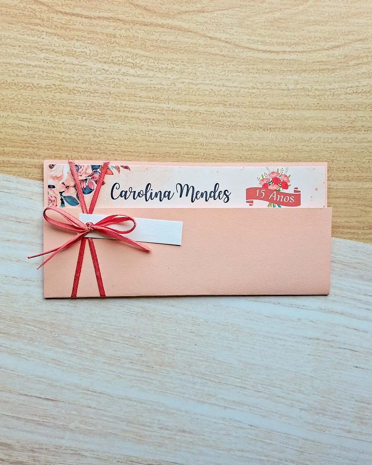 convite-15-anos-charmoso-1.webp